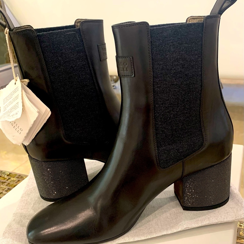 Brunello Cucinelli black bottle